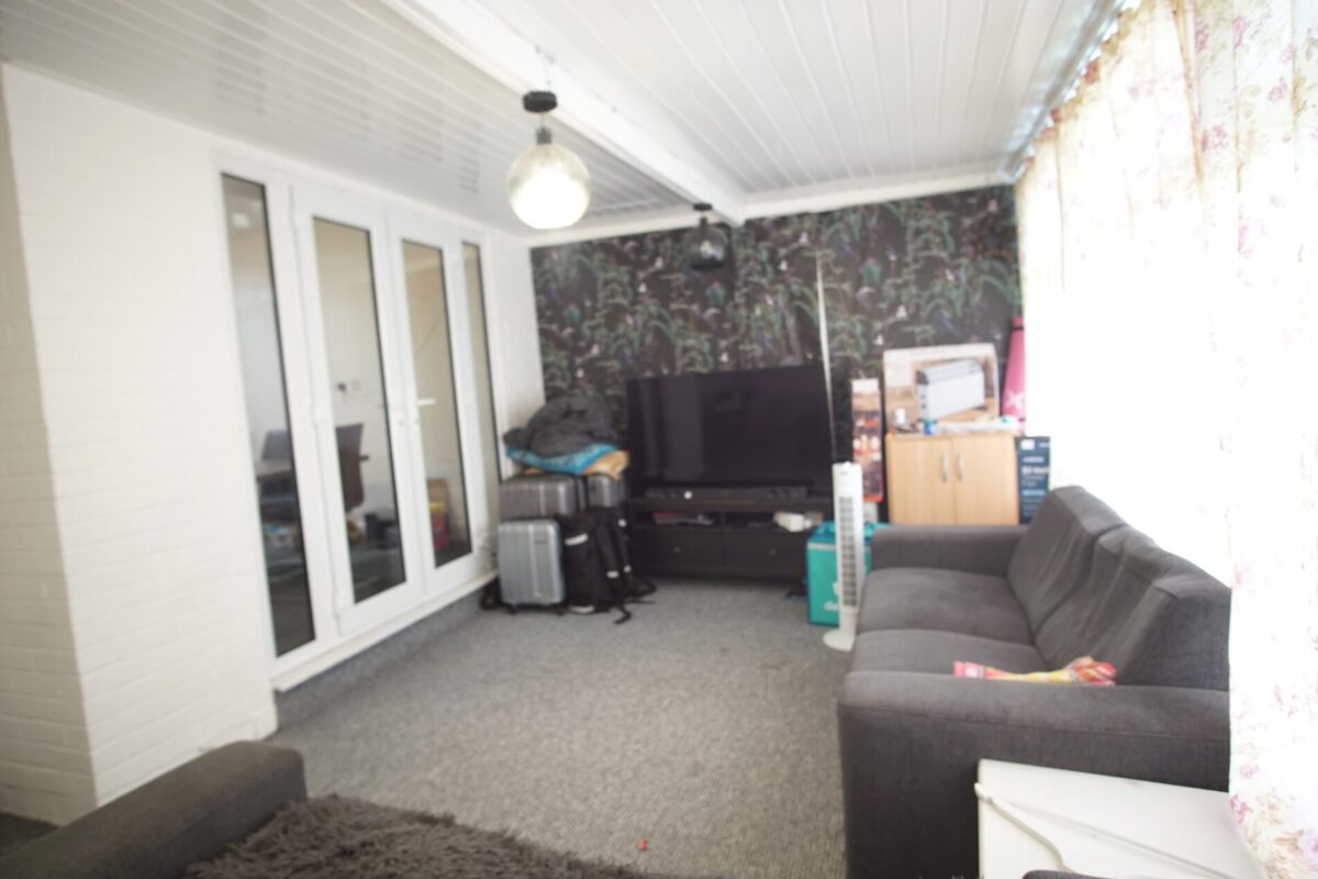 Coniston Avenue, Parivale, UB68ED