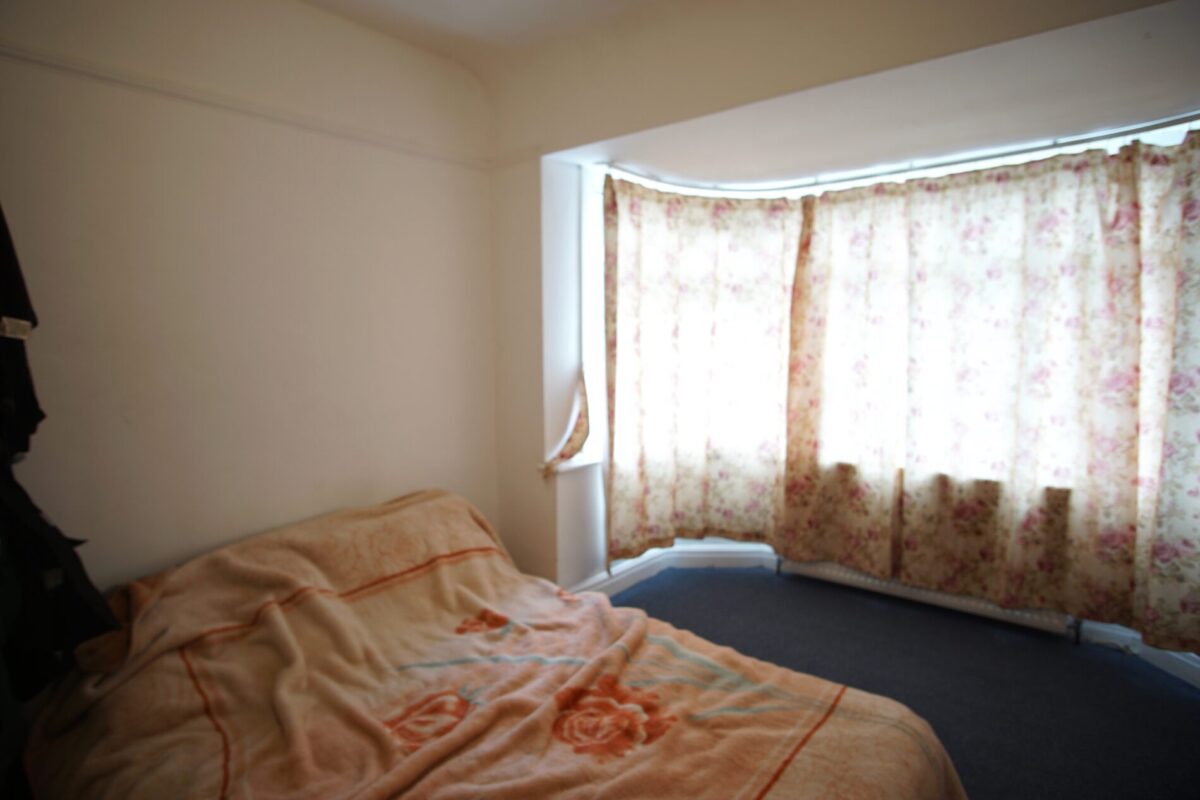 Coniston Avenue, Parivale, UB68ED