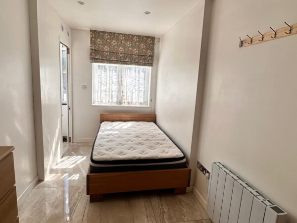 Kenton park Avenue, Harrow, HA3