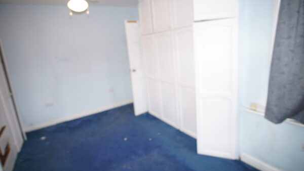 Coniston Avenue, Parivale, UB68EG