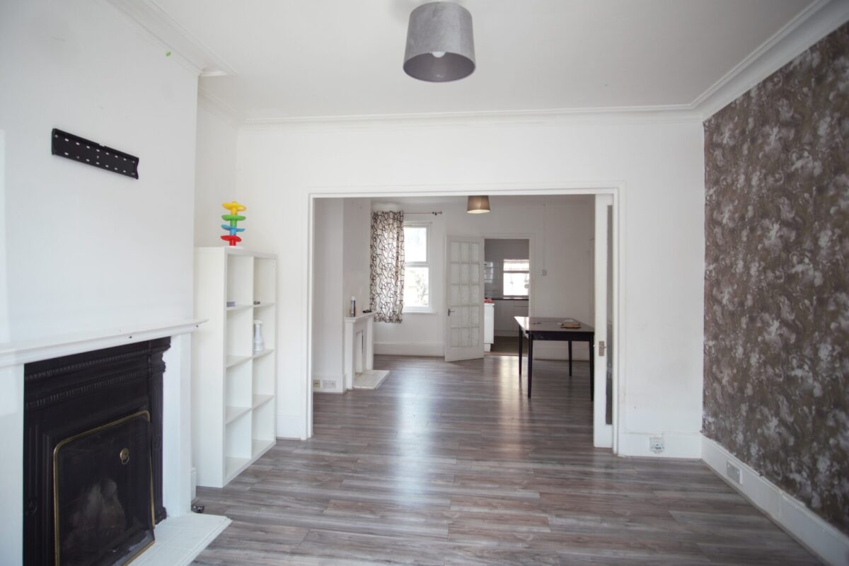 Queens Avenue, Watford, WD18