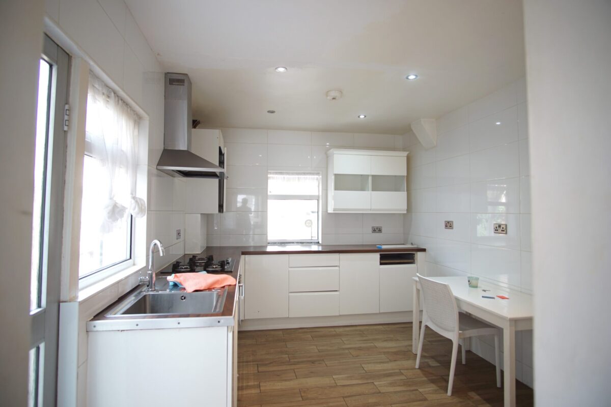 Queens Avenue, Watford, WD18