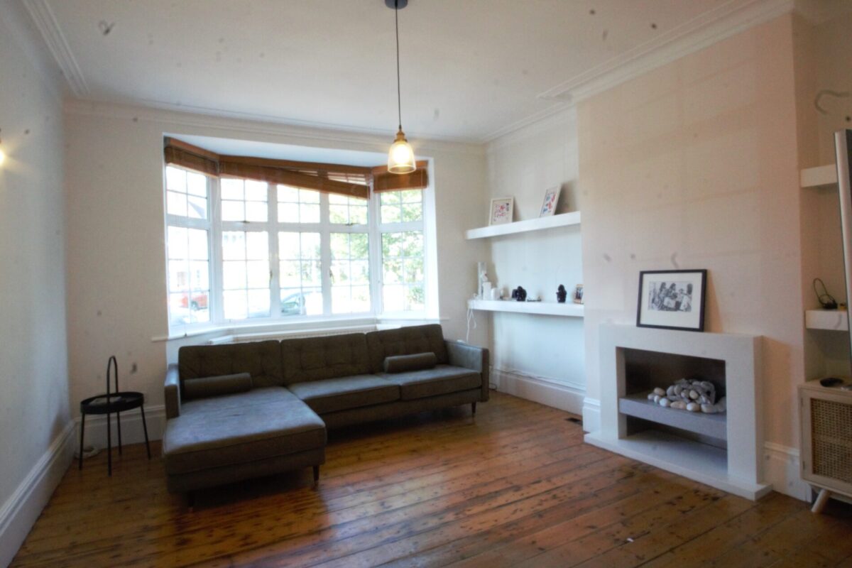 Willington road, Pinner, HA54NF