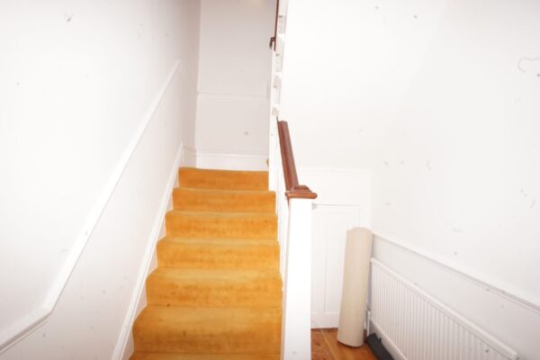 Willington road, Pinner, HA54NF