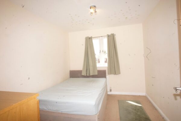 45nAvian aveune, St' Albans, AL2