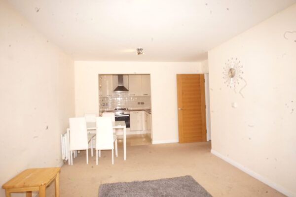 45nAvian aveune, St' Albans, AL2