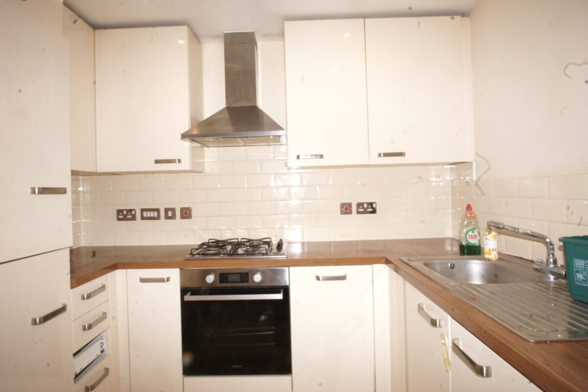 45nAvian aveune, St' Albans, AL2