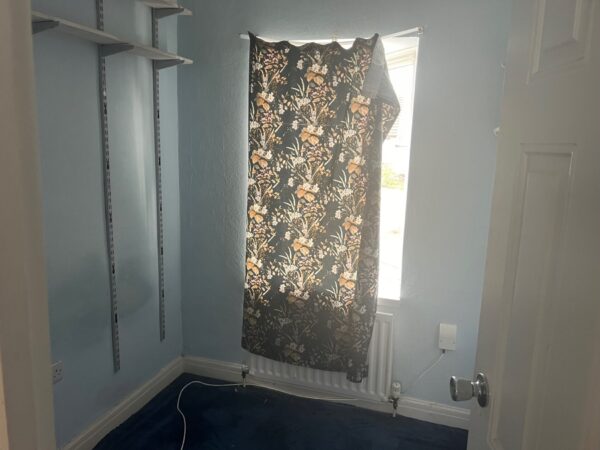 Coniston Avenue, Parivale, UB68EG