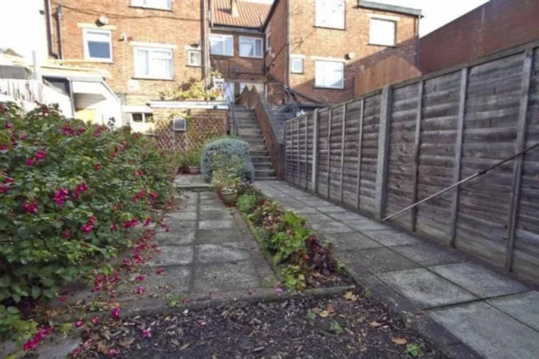 Bridge Street, Pinner, HA5