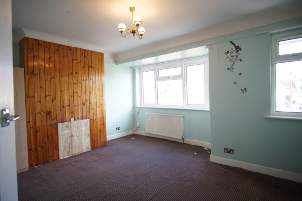 Shaftesbury avenue, South Harrow, HA20AN