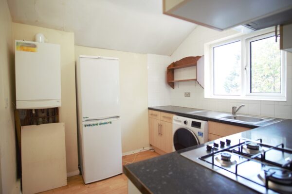 Shaftesbury avenue, South Harrow, HA20AN